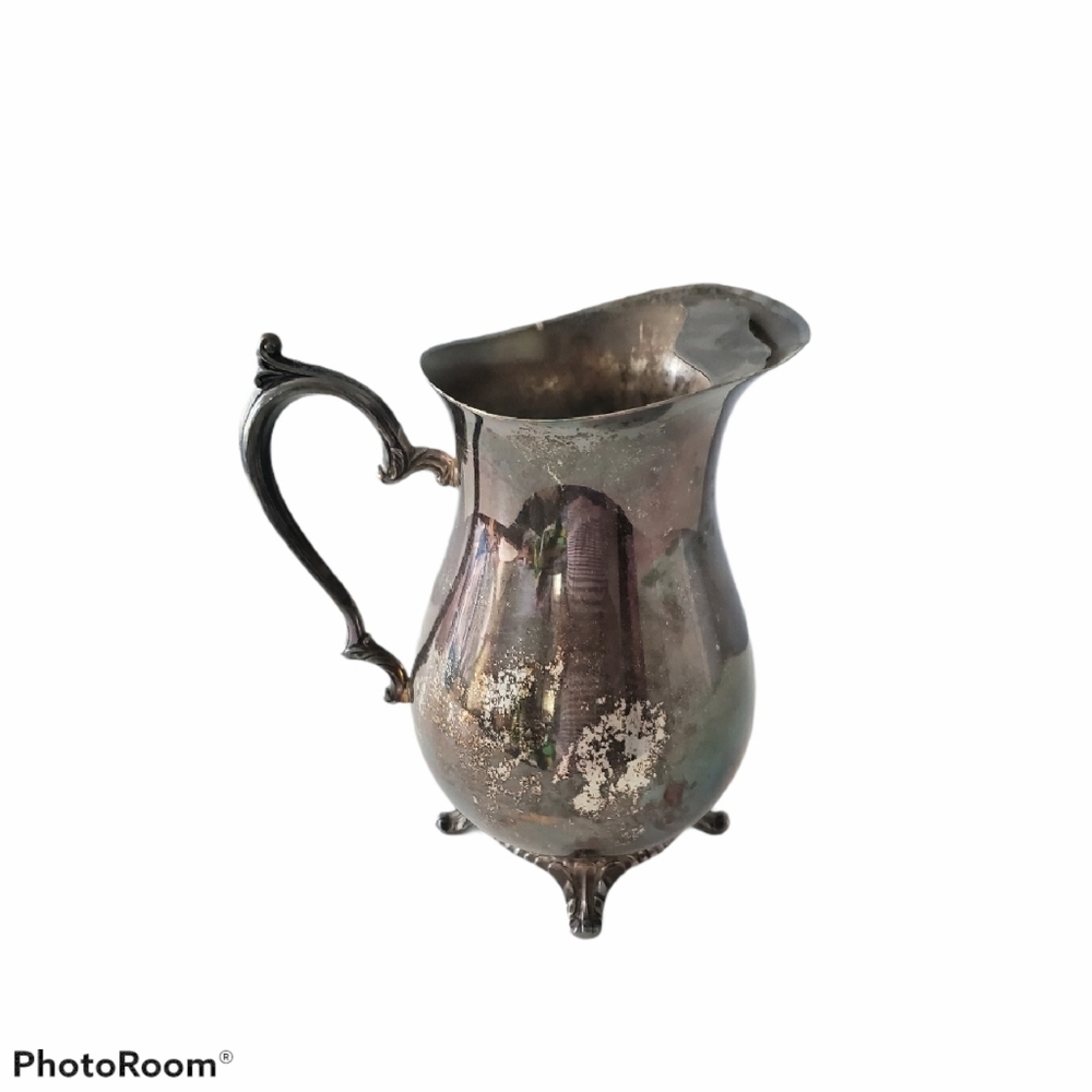 Wm. Rogers Silverplated Water Pitcher